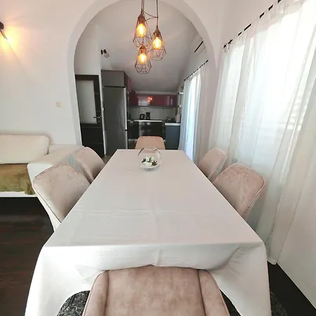 Lifestyle Apartment Podstrana Exterior photo