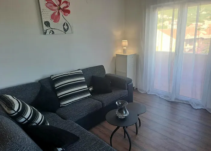 Lifestyle Apartment Podstrana